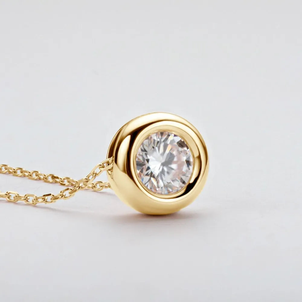 Solène 1 Carat Moissanite Bezel Necklace