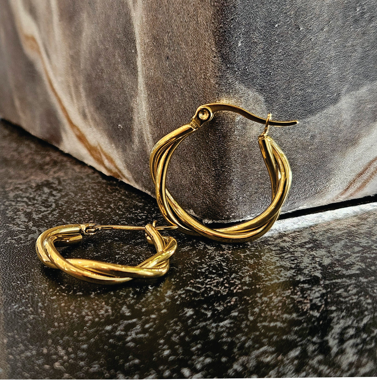 Carlota Twisted Gold Hoops