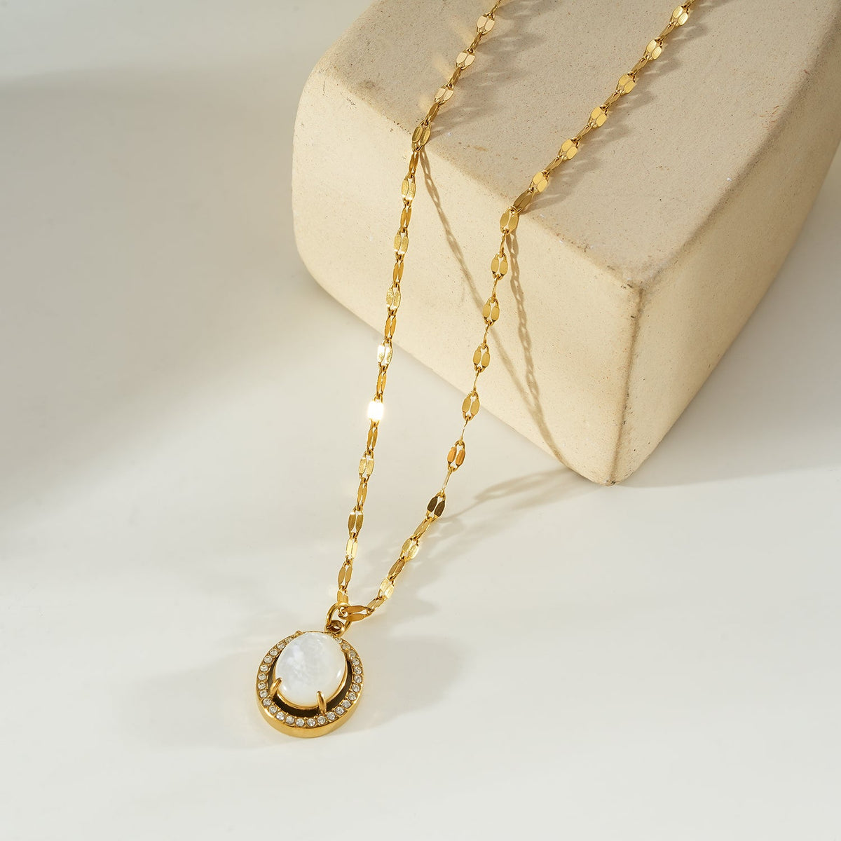 Pearl Halo Pendant Necklace