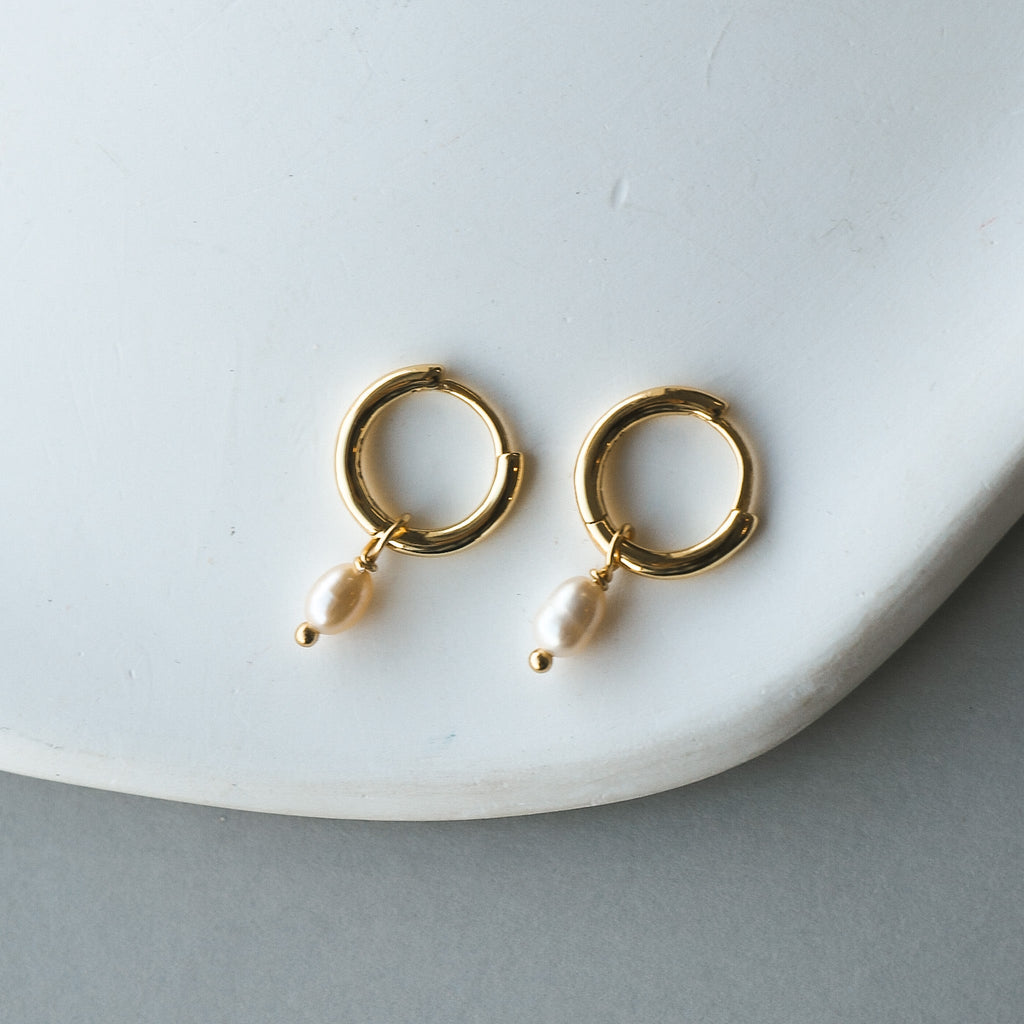 Dolko earrings – another angle
