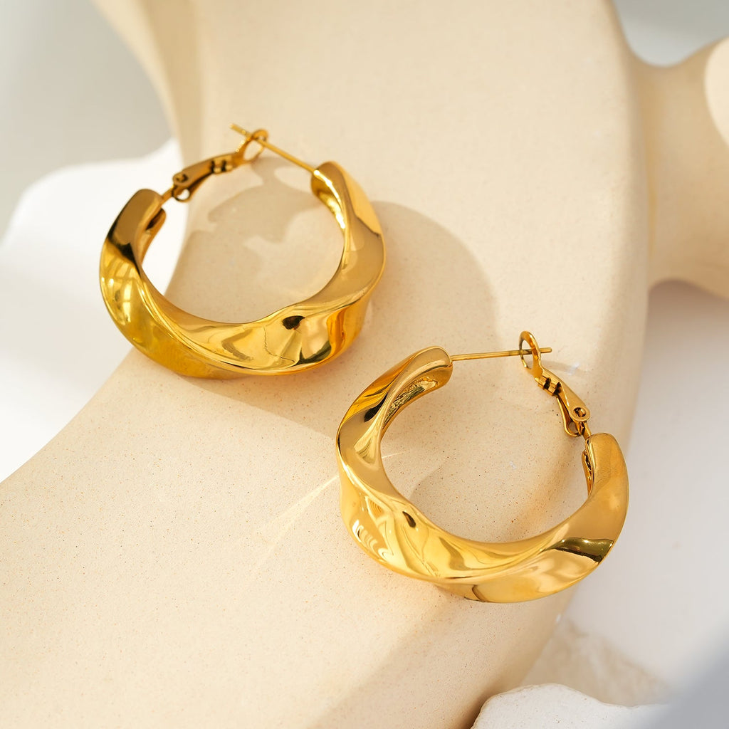 Marfa Sculpted Gold Hoops