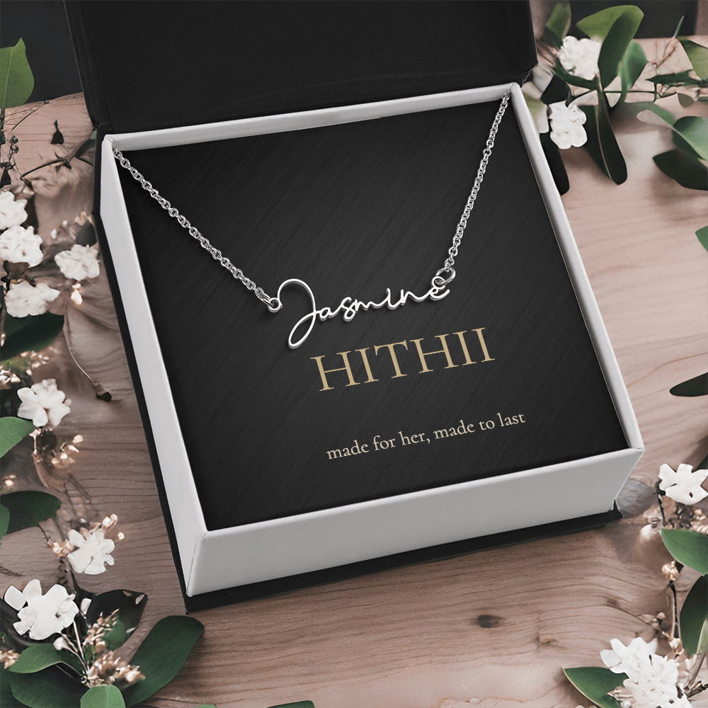 Hithii Signature Name Necklace