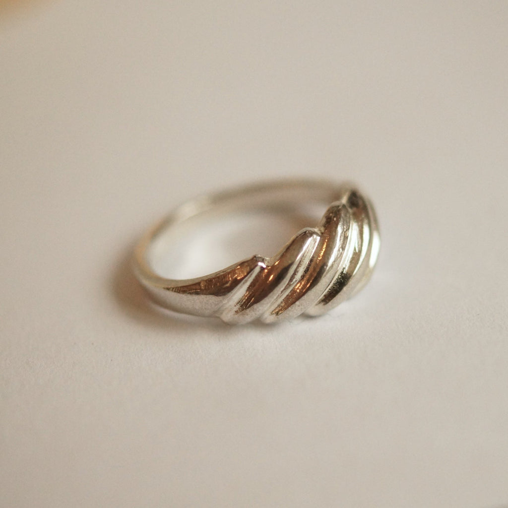 Shrimp Ring in Solid 10K Gold or Sterling Silver